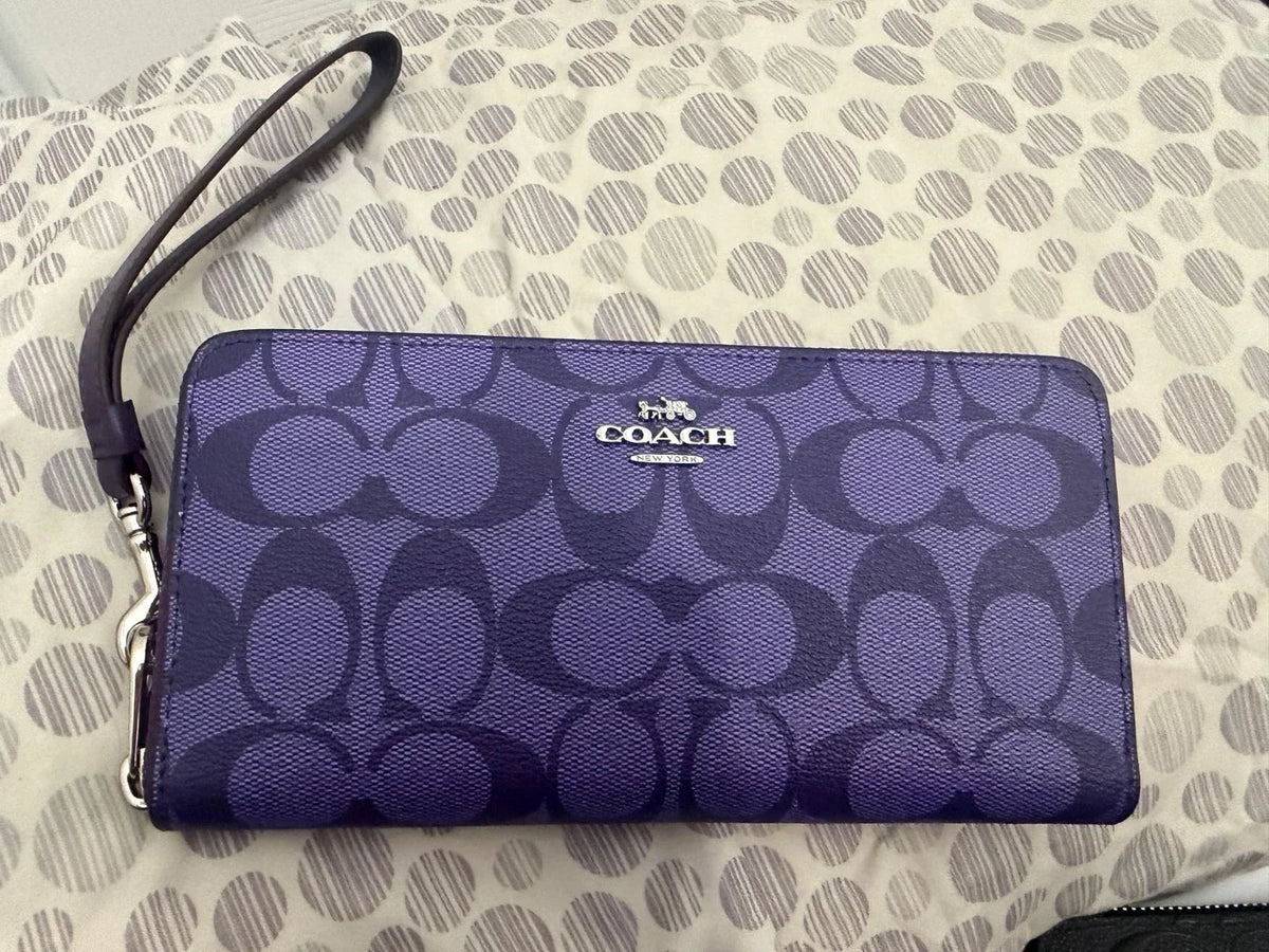Coach Signature Zip Around Women's Wristlet Wallet Purple